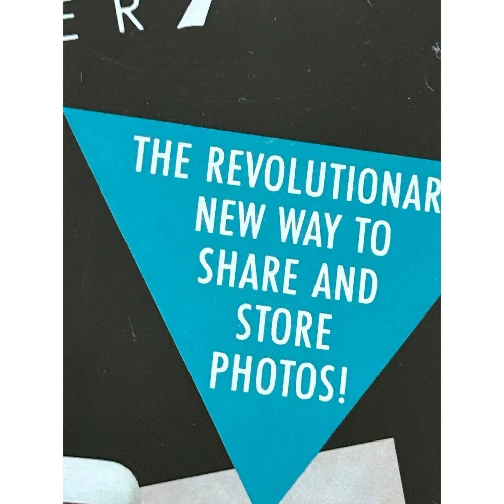 Showbox Photo Holder